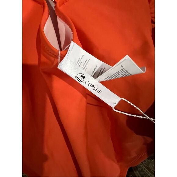 CUPSHE WOMENS ONE PIECE BATHING SUIT - Picture 9 of 10